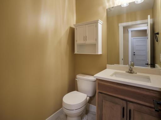 2415 Elk Run Drive SE, Pine Island, MN 55963