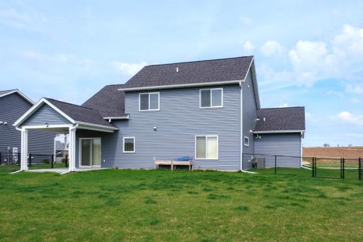 2415 Elk Run Drive SE, Pine Island, MN 55963