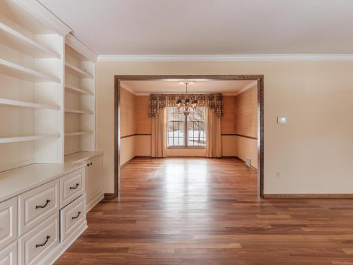 2020 16th St NE-204.jpg