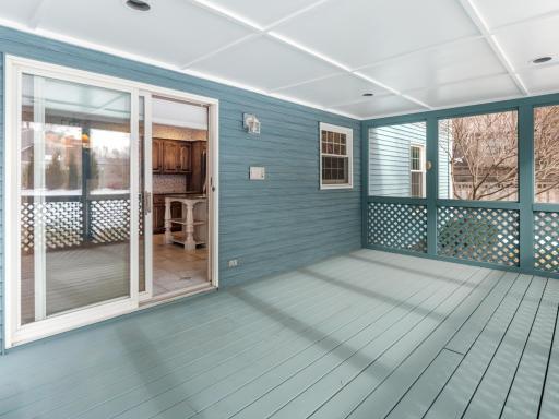 2020 16th St NE-218.jpg