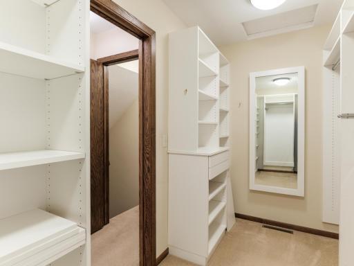 2020 16th St NE-224.jpg