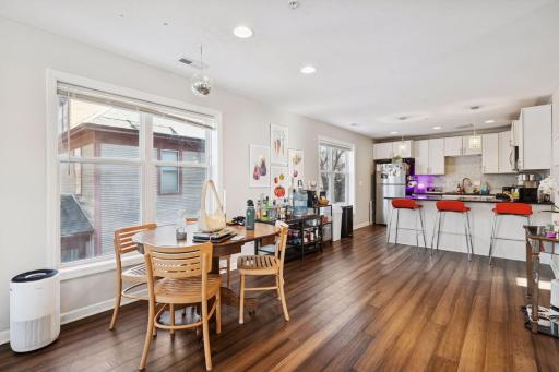 2449 Lyndale Avenue S, Minneapolis, MN 55405