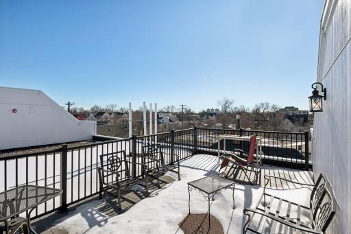 2449 Lyndale Avenue S, Minneapolis, MN 55405