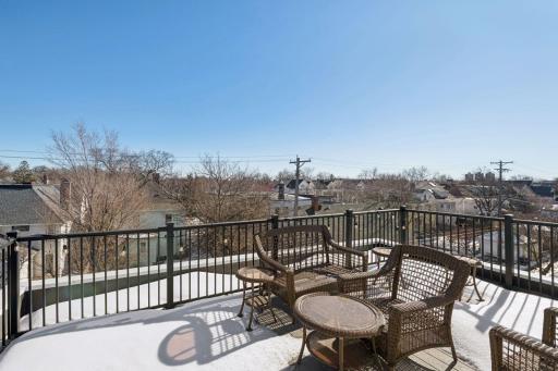 2449 Lyndale Avenue S, Minneapolis, MN 55405