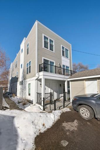 2449 Lyndale Avenue S, Minneapolis, MN 55405