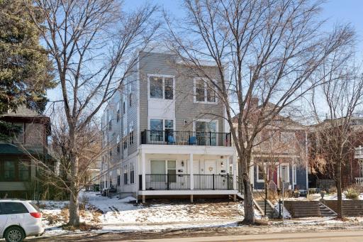 2449 Lyndale Avenue S, Minneapolis, MN 55405