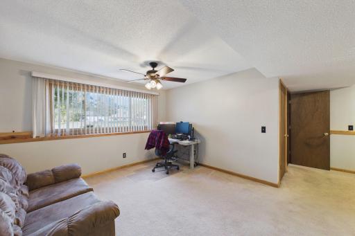 1823 Houle Circle, Hugo, MN 55038