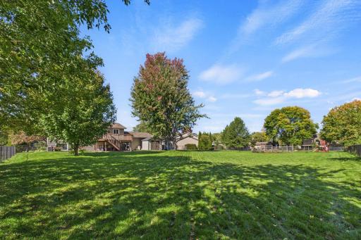 1823 Houle Circle, Hugo, MN 55038