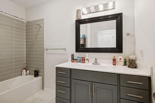3512 Dupont Avenue S, Minneapolis, MN 55408