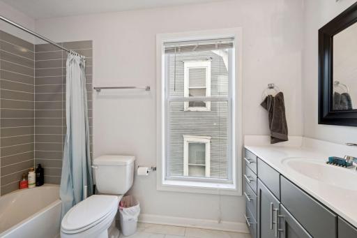 3512 Dupont Avenue S, Minneapolis, MN 55408