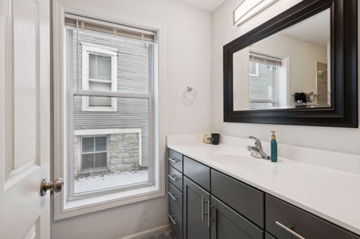 3512 Dupont Avenue S, Minneapolis, MN 55408