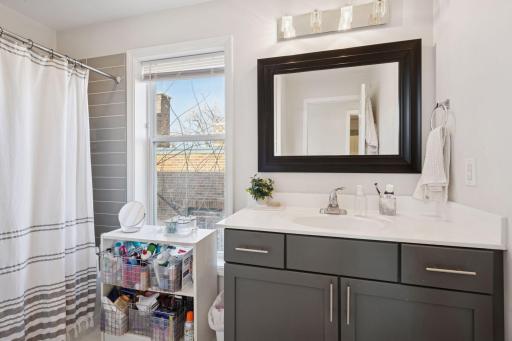 3512 Dupont Avenue S, Minneapolis, MN 55408