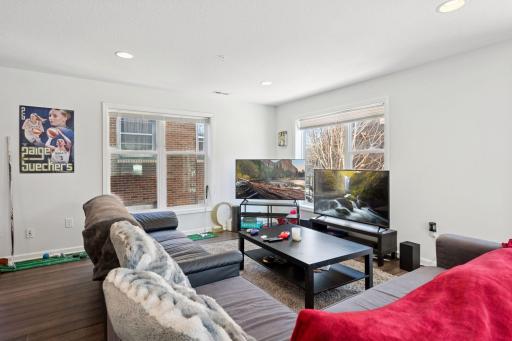 3512 Dupont Avenue S, Minneapolis, MN 55408