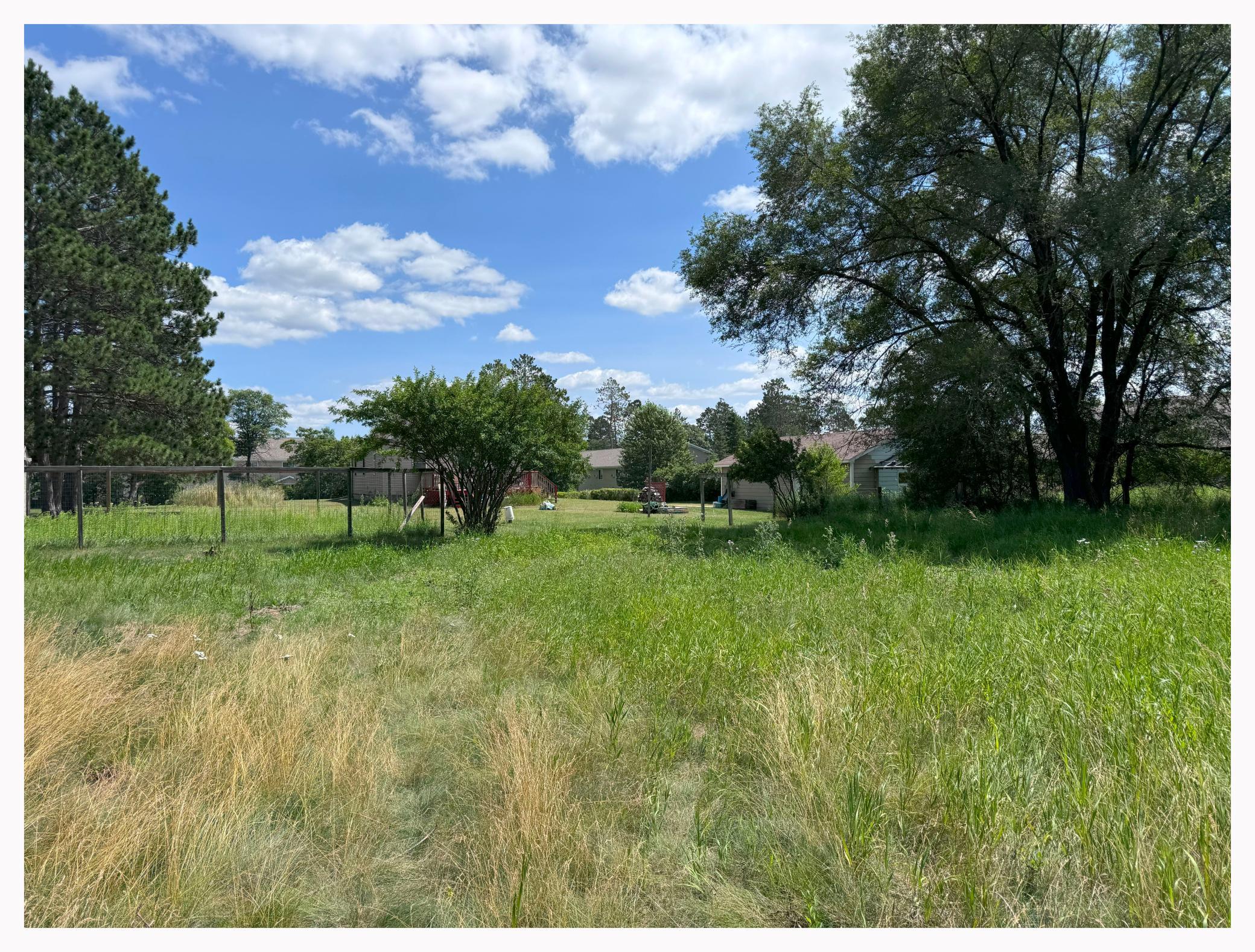 2.3 Acres.jpg