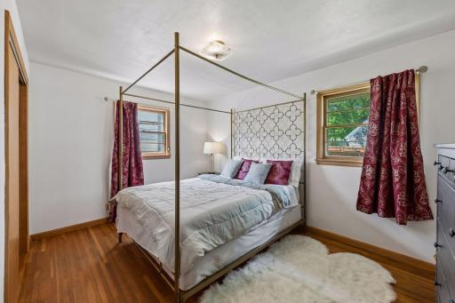 1073 Eleanor Avenue, Saint Paul, MN 55116