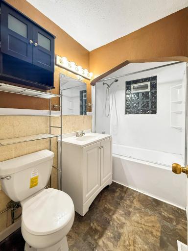 2003 Cottage Avenue E, Saint Paul, MN 55119