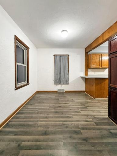 2003 Cottage Avenue E, Saint Paul, MN 55119