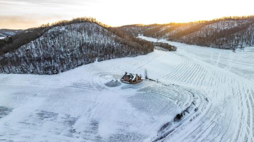 S849 County Road F, Nelson, WI 54756