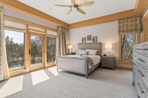 700 Hidden Creek Trail, Saint Paul, MN 55118
