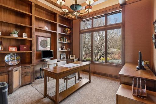 700 Hidden Creek Trail, Saint Paul, MN 55118