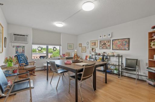 7600 Golden Valley Road, 411, Golden Valley, MN 55427
