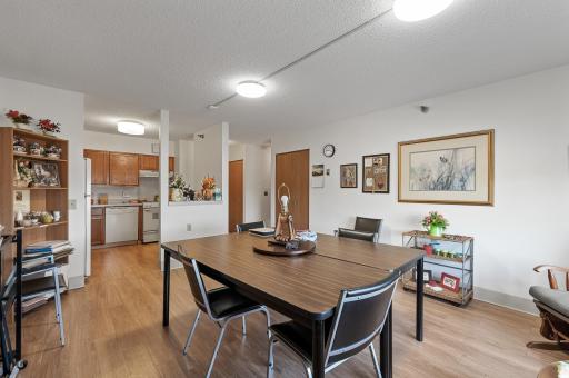 7600 Golden Valley Road, 411, Golden Valley, MN 55427