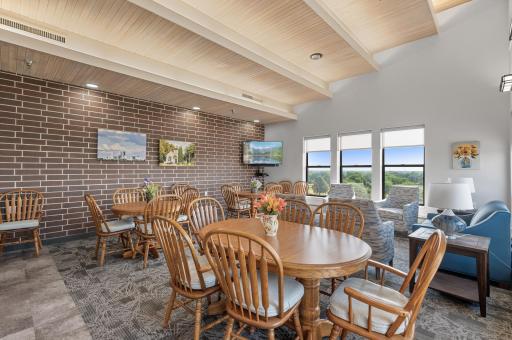 7600 Golden Valley Road, 411, Golden Valley, MN 55427