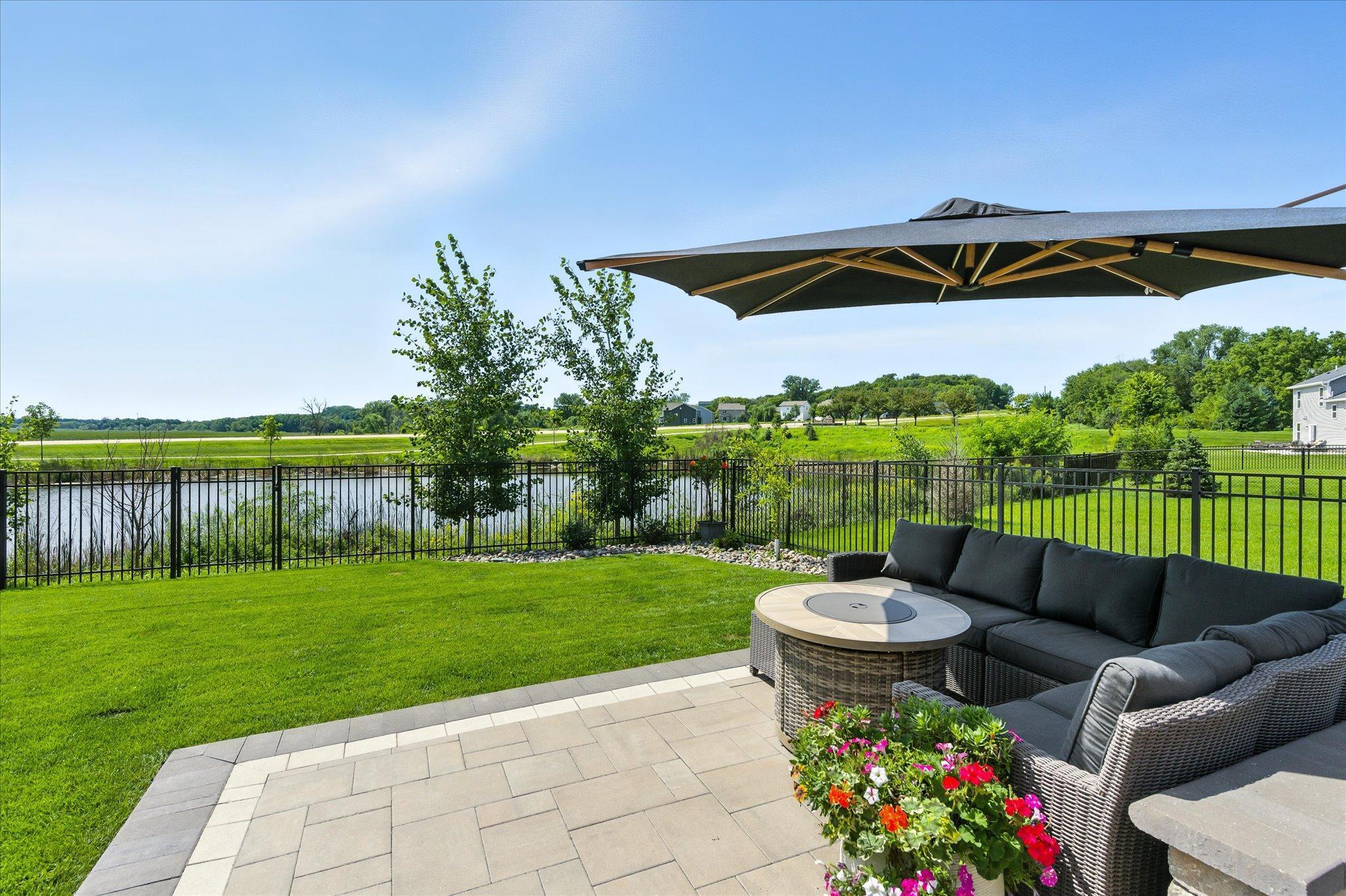 Gorgeous long views from your backyard