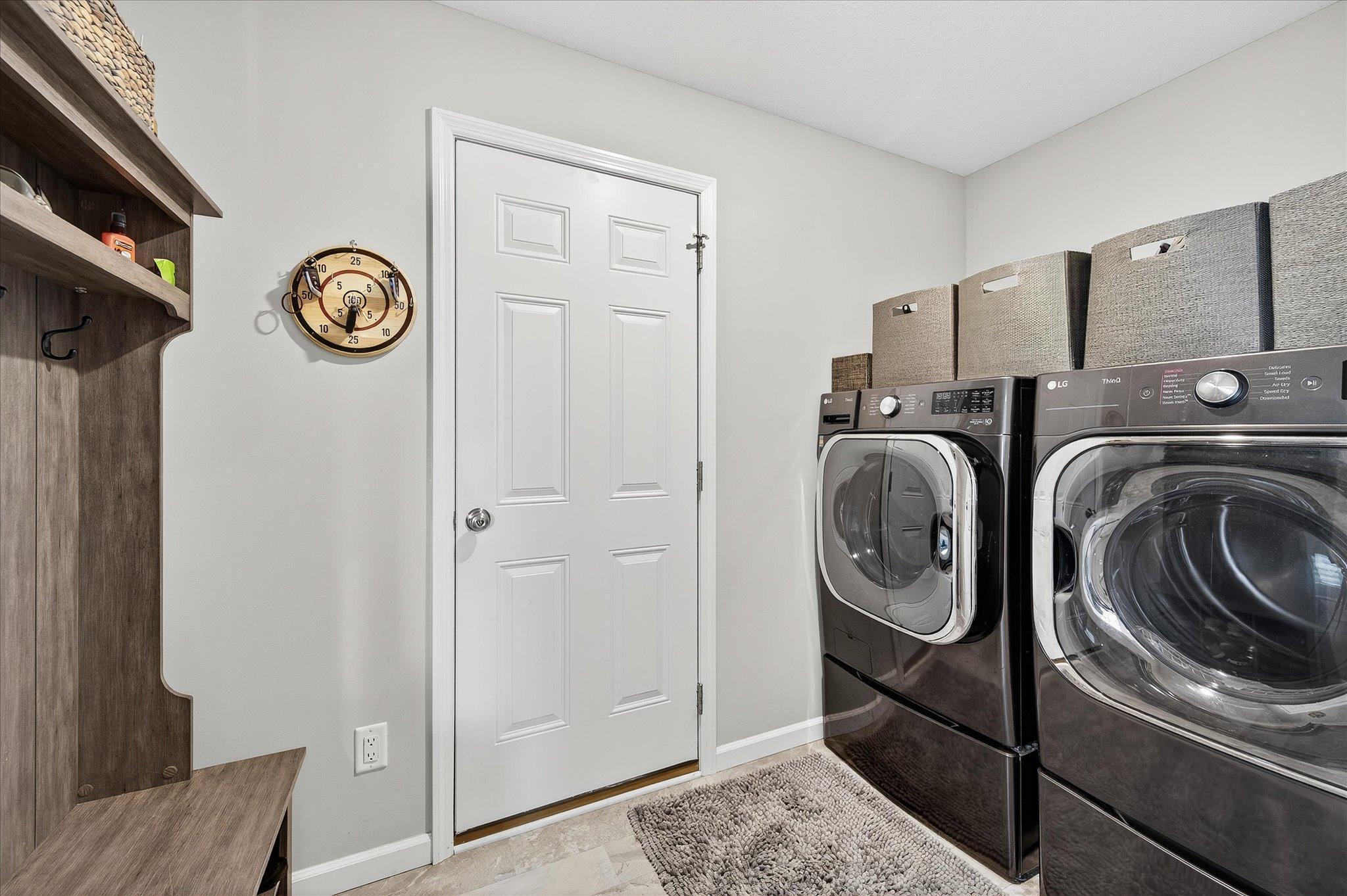 LG front loading washer and dryer with pedastals