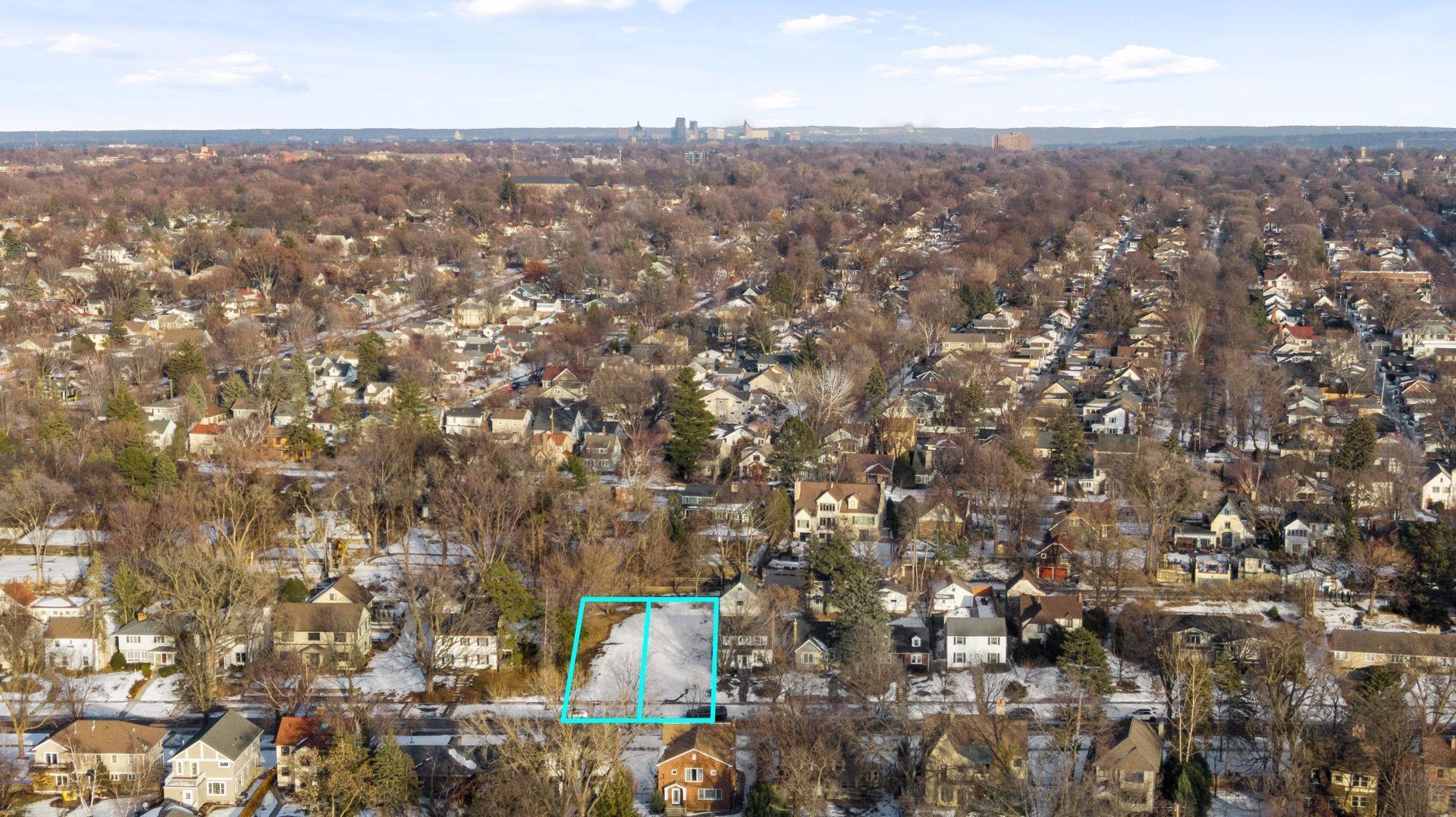 Right side of the lot is 426