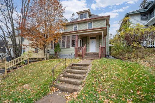 625 Woodland Avenue, Duluth, MN 55812