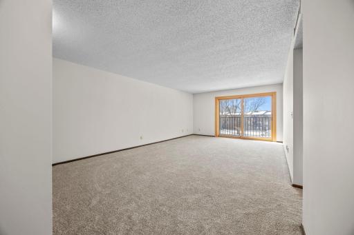 5120 W 102nd Street, 204, Minneapolis, MN 55437