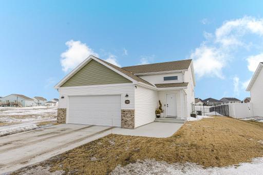 7316 30th Street S, Fargo, ND 58104