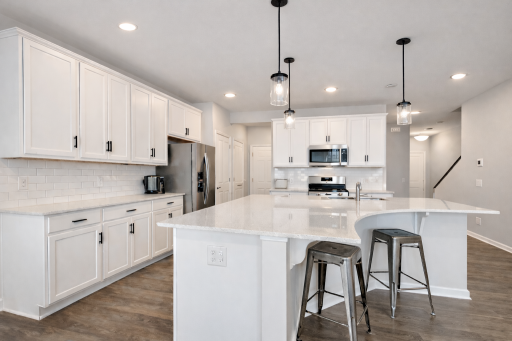 4832 Avery Court, Saint Paul, MN 55123