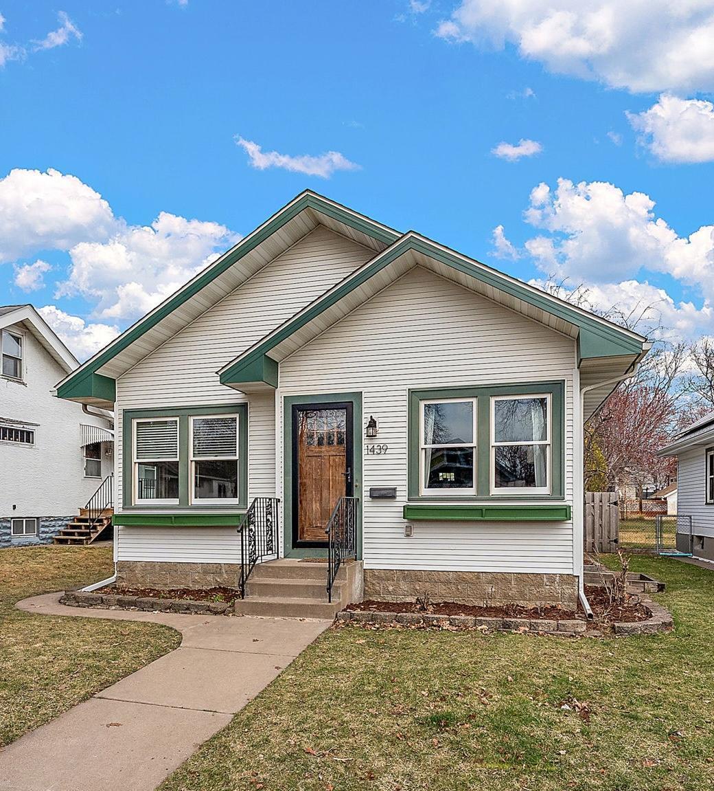 Lots of main floor windows for ample natural light. Egress window on east side.