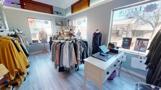 201 4 Street SW, Willmar, MN 56201