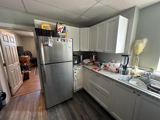 201 4 Street SW, Willmar, MN 56201