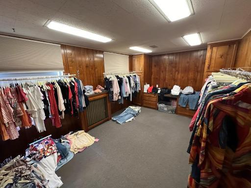 201 4 Street SW, Willmar, MN 56201