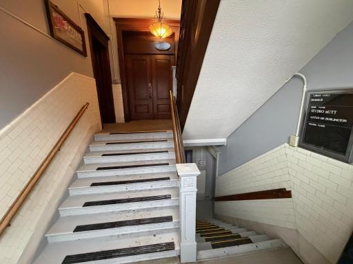 201 4 Street SW, Willmar, MN 56201