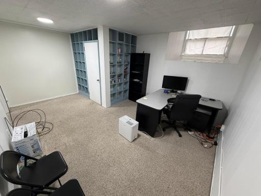 201 4 Street SW, Willmar, MN 56201