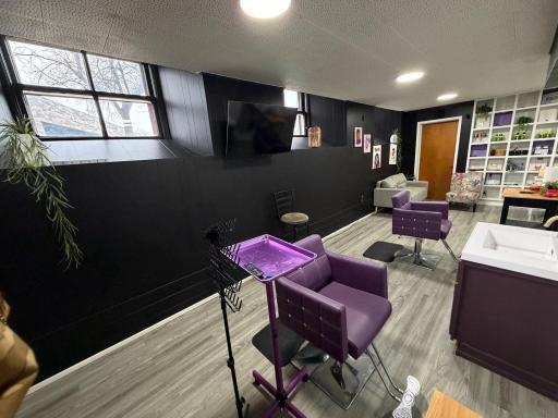 201 4 Street SW, Willmar, MN 56201