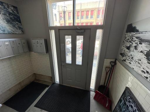 201 4 Street SW, Willmar, MN 56201