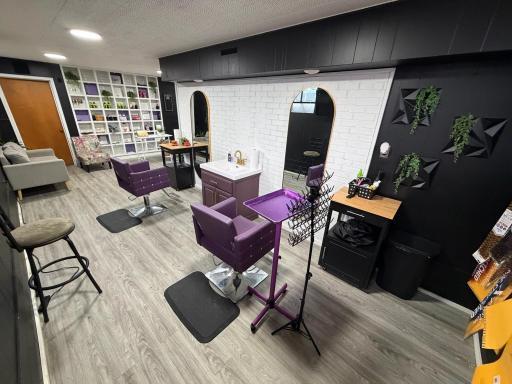 201 4 Street SW, Willmar, MN 56201