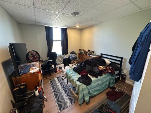 201 4 Street SW, Willmar, MN 56201