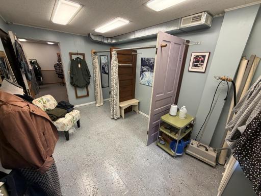 201 4 Street SW, Willmar, MN 56201