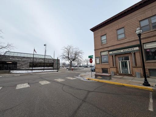 201 4 Street SW, Willmar, MN 56201