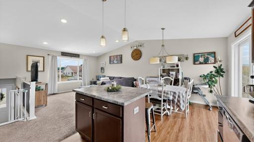 190 Red School Lane, Kellogg, MN 55945