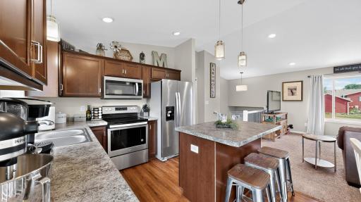 190 Red School Lane, Kellogg, MN 55945