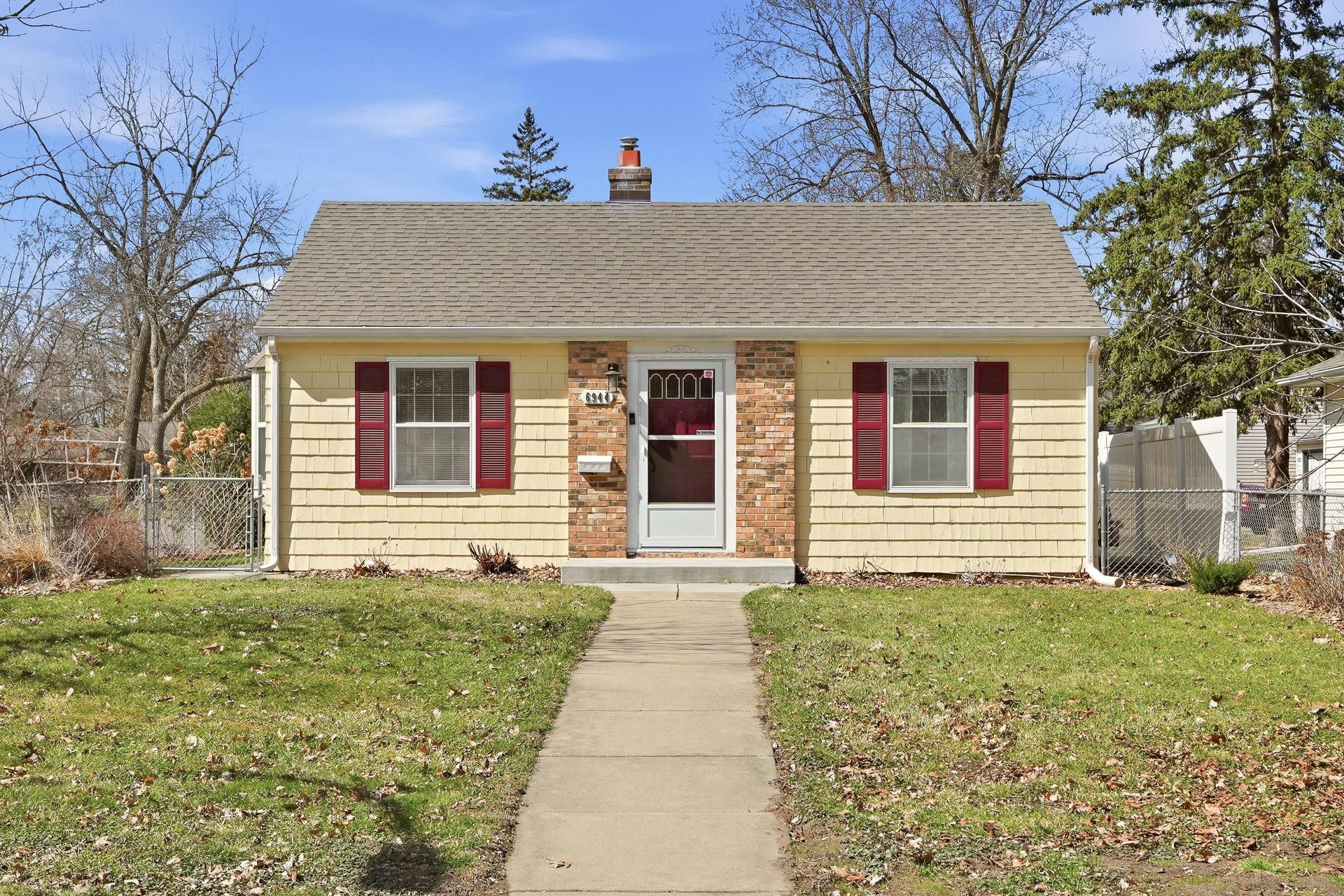 Cute rambler in a fantastic Richfield location!