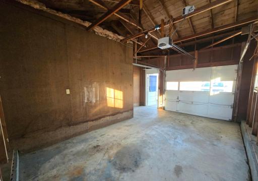 Attached single garage with garage door opener